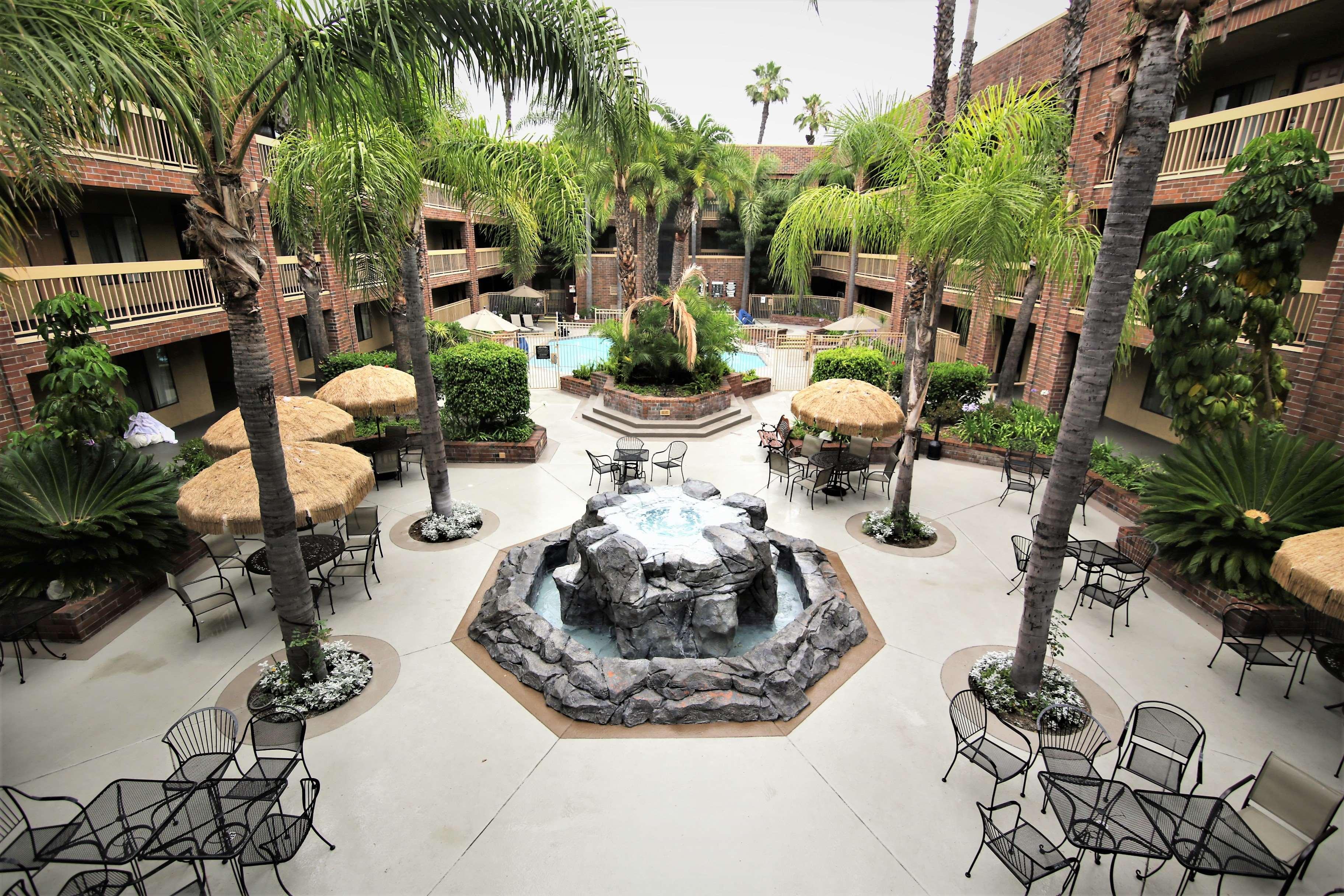 Best Western Plus Meridian Inn & Suites, Anaheim-Orange Eksteriør billede
