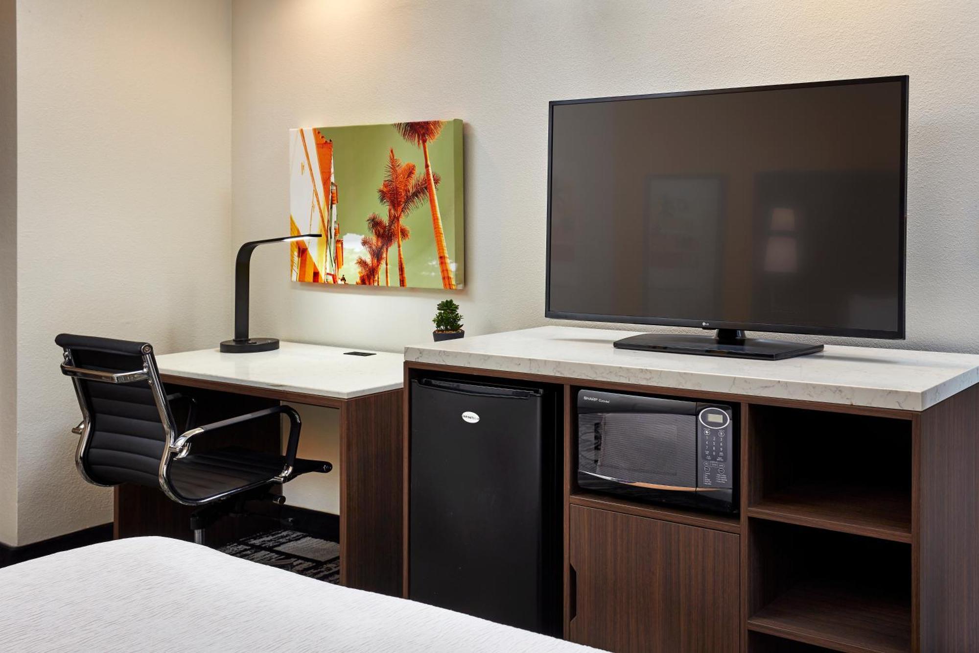 Best Western Plus Meridian Inn & Suites, Anaheim-Orange Eksteriør billede